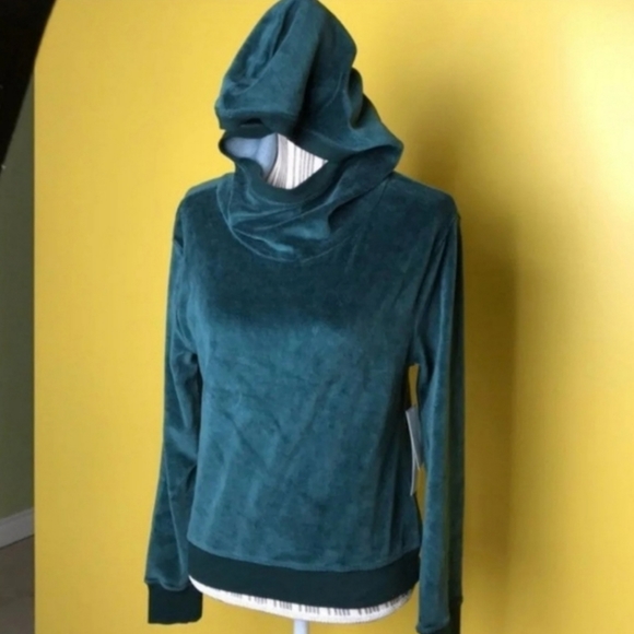 Zella Tops - Zella hoodie Size S